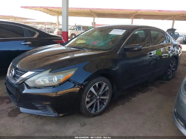 1N4AL3AP1GN332489 2016 NISSAN ALTIMA - Image 2