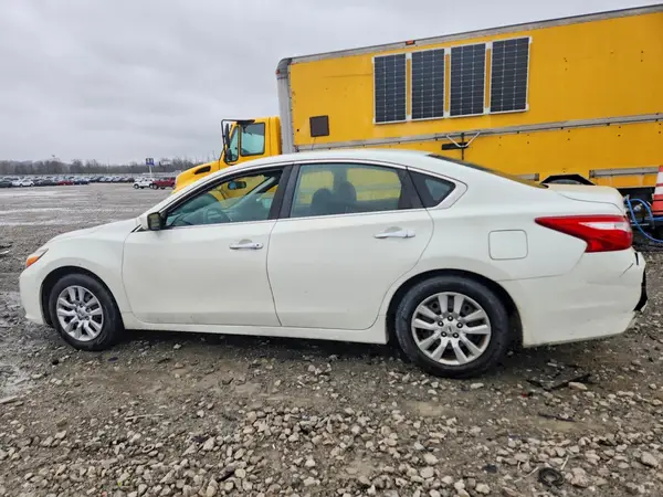 1N4AL3AP1GN345906 2016 NISSAN ALTIMA - Image 2