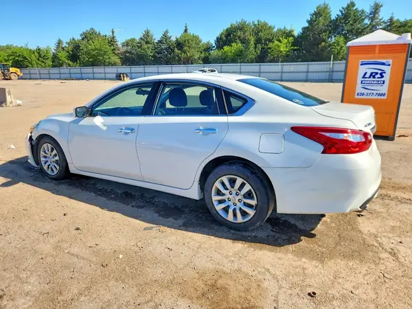 1N4AL3AP1GN347767 2016 NISSAN ALTIMA - Image 2