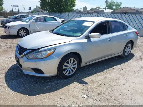 1N4AL3AP1GN350278 2016 NISSAN ALTIMA - Image 2