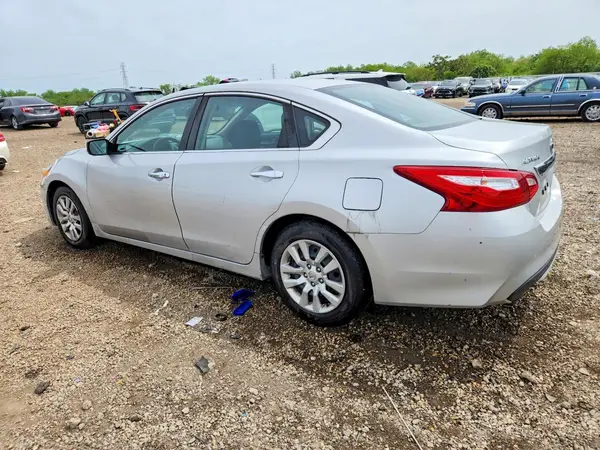1N4AL3AP1GN355609 2016 NISSAN ALTIMA - Image 2