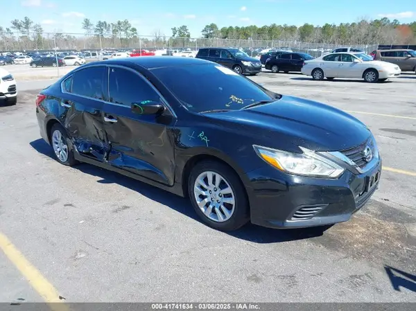 1N4AL3AP1GN368165 2016 NISSAN ALTIMA - Image 1