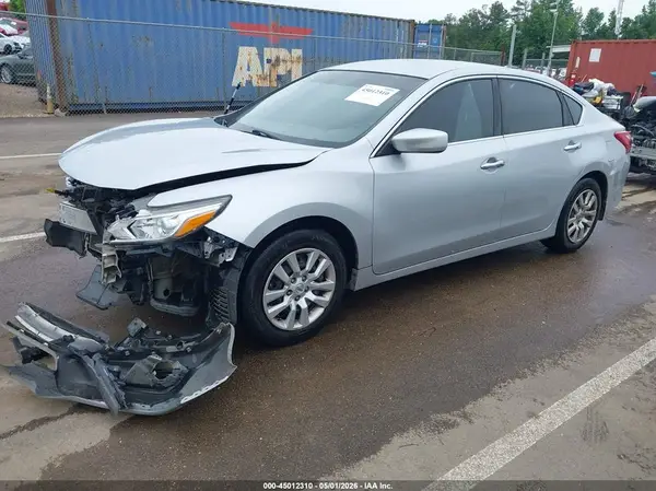1N4AL3AP1GN370577 2016 NISSAN ALTIMA - Image 2