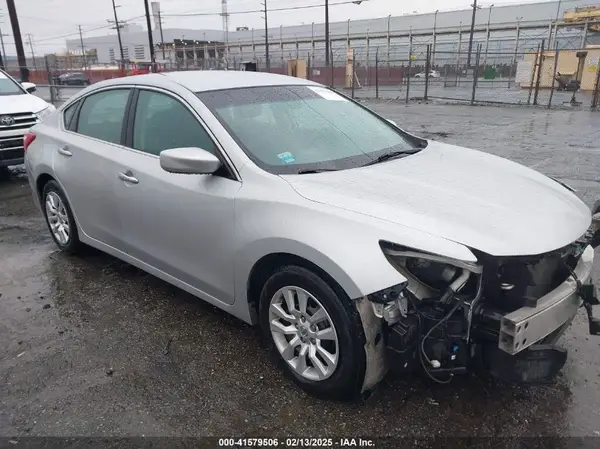 1N4AL3AP1GN375908 2016 NISSAN ALTIMA - Image 1