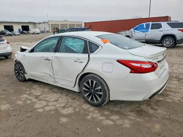 1N4AL3AP1GN376329 2016 NISSAN ALTIMA - Image 2