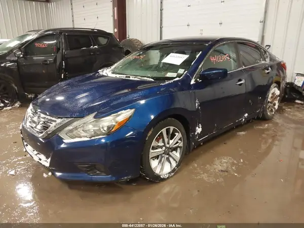 1N4AL3AP1GN382373 2016 NISSAN ALTIMA - Image 2