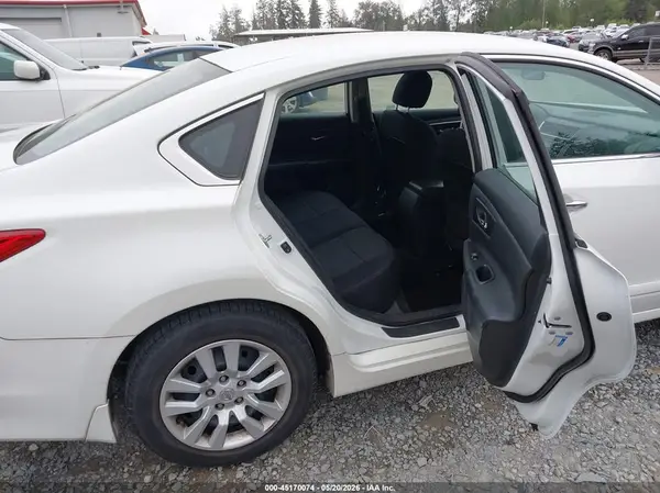 1N4AL3AP1GN383524 2016 NISSAN ALTIMA - Image 8
