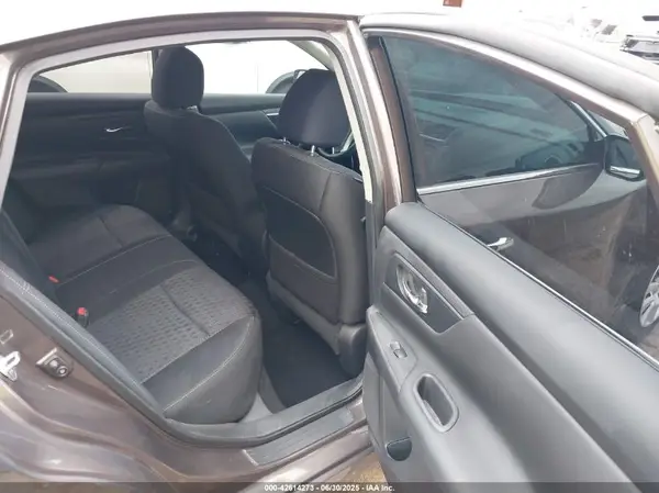 1N4AL3AP1GN385192 2016 NISSAN ALTIMA - Image 8