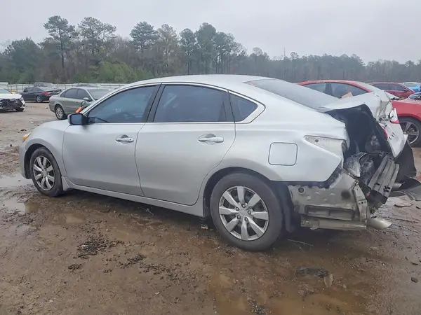 1N4AL3AP1GN385483 2016 NISSAN ALTIMA - Image 2