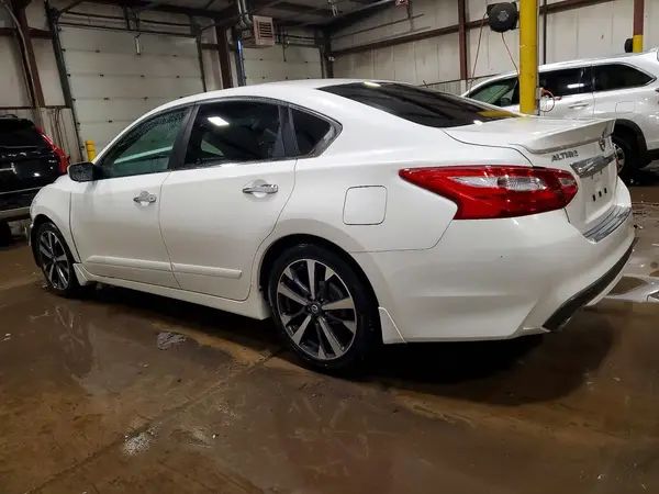 1N4AL3AP1GN387170 2016 NISSAN ALTIMA - Image 2