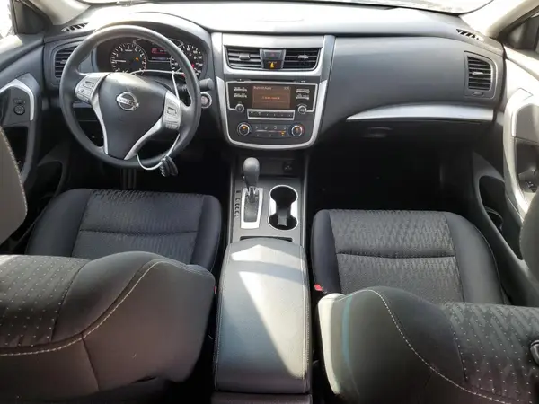 1N4AL3AP1HC110516 2017 NISSAN ALTIMA - Image 8