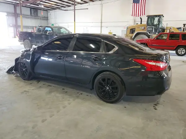 1N4AL3AP1HC111987 2017 NISSAN ALTIMA - Image 2