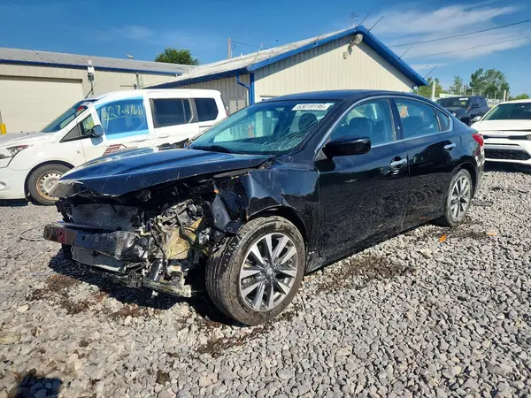 1N4AL3AP1HC112945 2017 NISSAN ALTIMA - Image 1