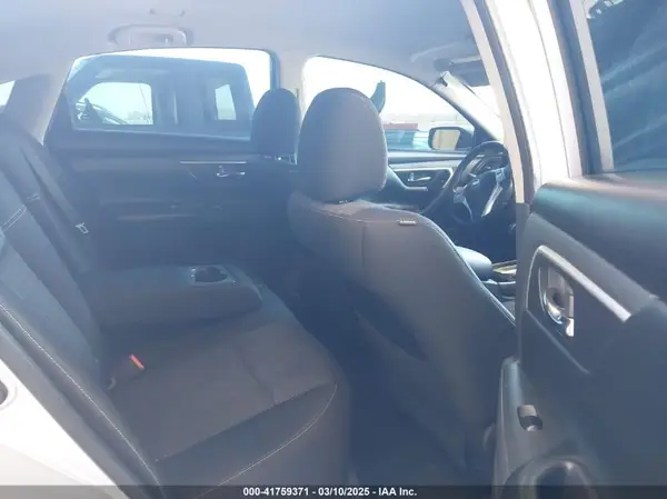 1N4AL3AP1HC113058 2017 NISSAN ALTIMA - Image 8