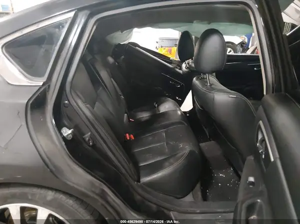 1N4AL3AP1HC117496 2017 NISSAN ALTIMA - Image 8