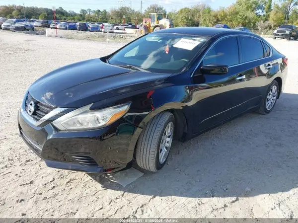 1N4AL3AP1HC118454 2017 NISSAN ALTIMA - Image 2