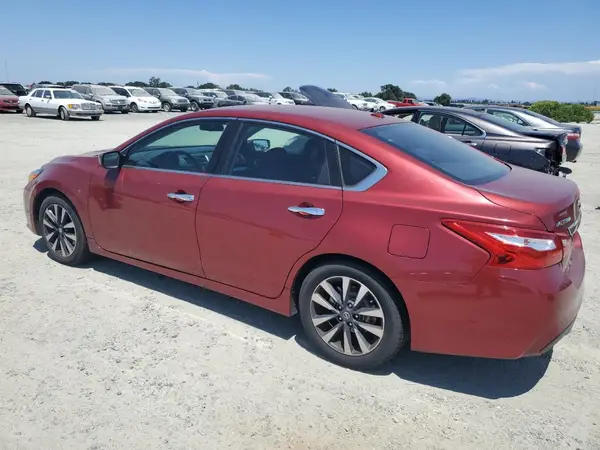 1N4AL3AP1HC120012 2017 NISSAN ALTIMA - Image 2
