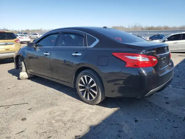 1N4AL3AP1HC120043 2017 NISSAN ALTIMA - Image 2