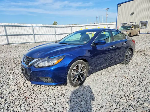 1N4AL3AP1HC122536 2017 NISSAN ALTIMA - Image 1
