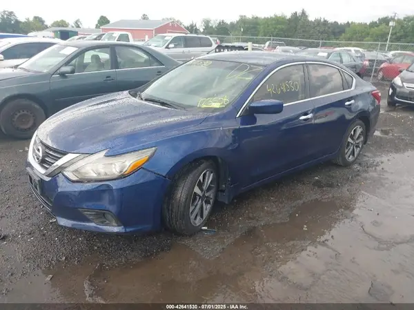 1N4AL3AP1HC123508 2017 NISSAN ALTIMA - Image 2