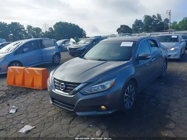 1N4AL3AP1HC1249 2017 NISSAN ALTIMA - Image 2