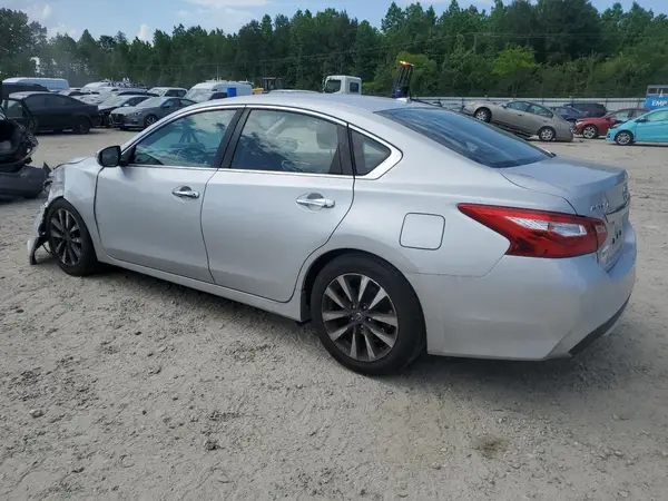 1N4AL3AP1HC126537 2017 NISSAN ALTIMA - Image 2