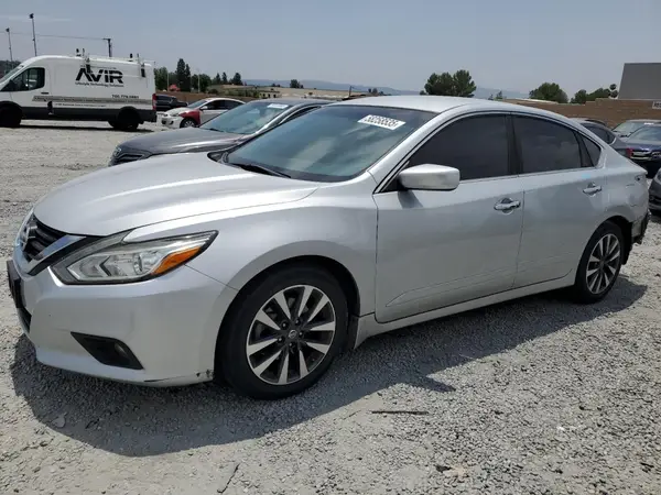 1N4AL3AP1HC126621 2017 NISSAN ALTIMA - Image 1