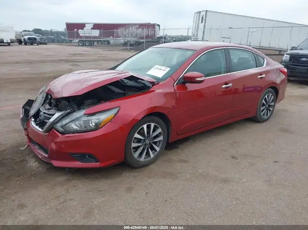 1N4AL3AP1HC129888 2017 NISSAN ALTIMA - Image 2