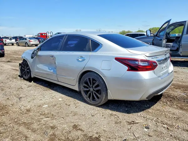 1N4AL3AP1HC132175 2017 NISSAN ALTIMA - Image 2