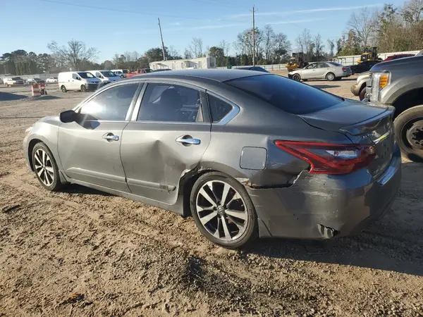1N4AL3AP1HC134153 2017 NISSAN ALTIMA - Image 2