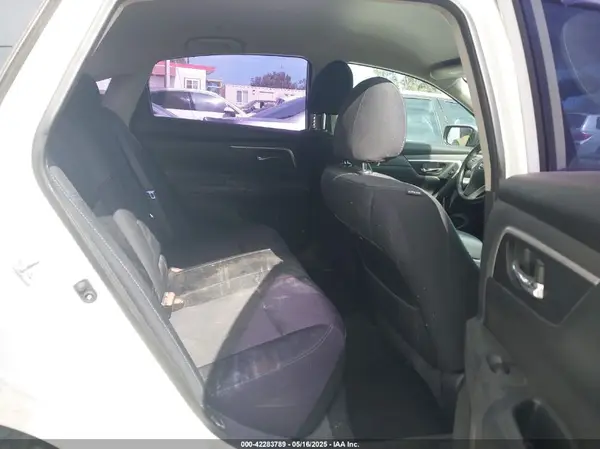 1N4AL3AP1HC136243 2017 NISSAN ALTIMA - Image 8