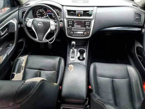 1N4AL3AP1HC140048 2017 NISSAN ALTIMA - Image 8