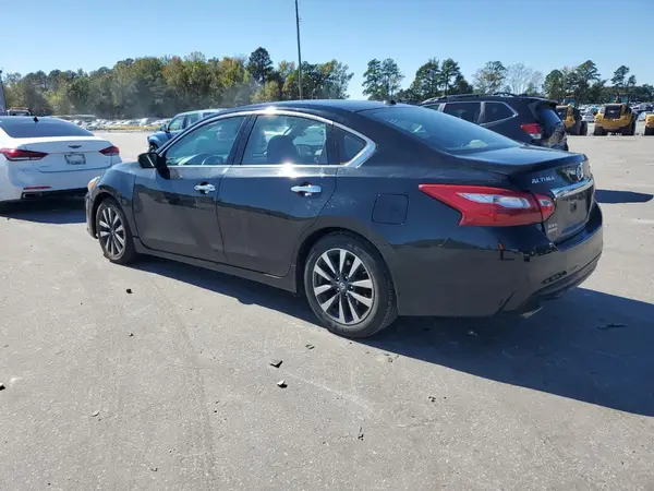 1N4AL3AP1HC140700 2017 NISSAN ALTIMA - Image 2