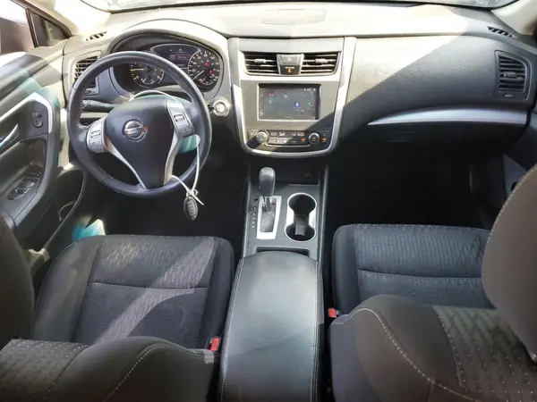 1N4AL3AP1HC143399 2017 NISSAN ALTIMA - Image 8