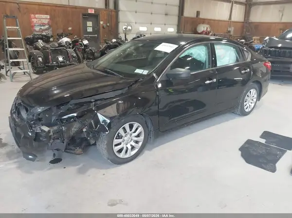1N4AL3AP1HC144553 2017 NISSAN ALTIMA - Image 2