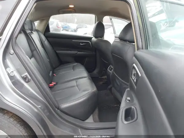 1N4AL3AP1HC145105 2017 NISSAN ALTIMA - Image 8