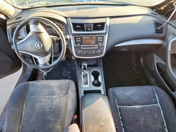 1N4AL3AP1HC145699 2017 NISSAN ALTIMA - Image 8