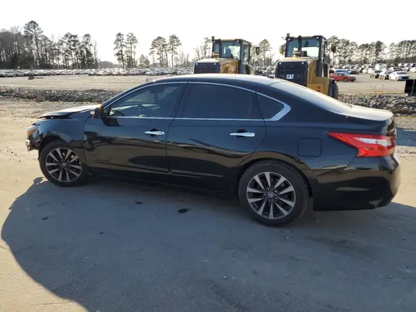 1N4AL3AP1HC147713 2017 NISSAN ALTIMA - Image 2