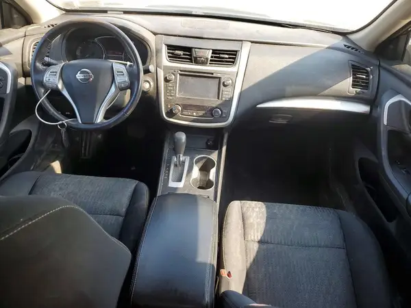 1N4AL3AP1HC148117 2017 NISSAN ALTIMA - Image 8