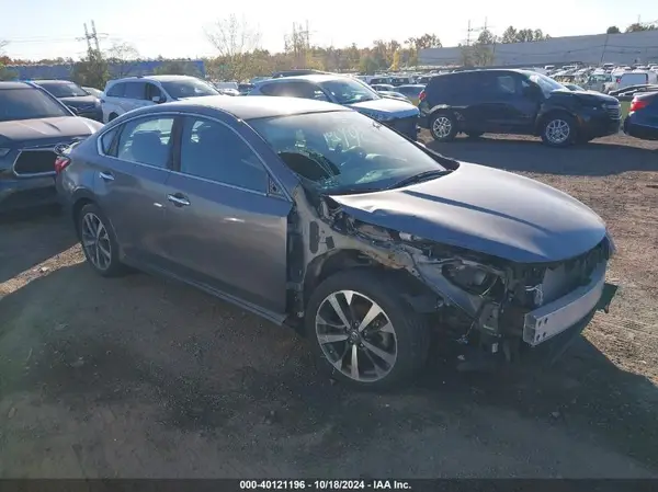 1N4AL3AP1HC152216 2017 NISSAN ALTIMA - Image 1