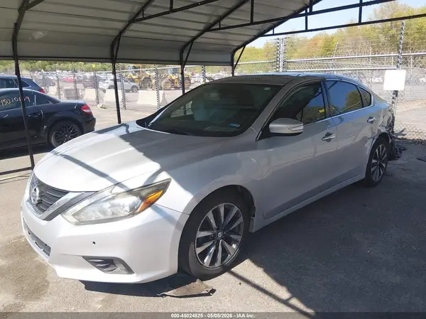 1N4AL3AP1HC153348 2017 NISSAN ALTIMA - Image 2