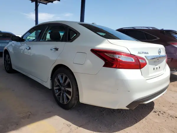 1N4AL3AP1HC153530 2017 NISSAN ALTIMA - Image 2
