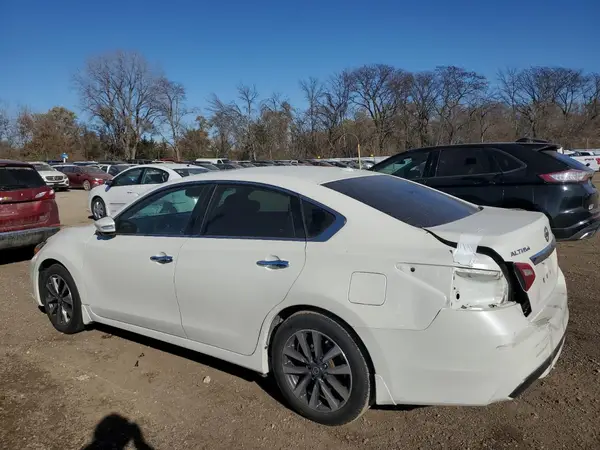 1N4AL3AP1HC158680 2017 NISSAN ALTIMA - Image 2