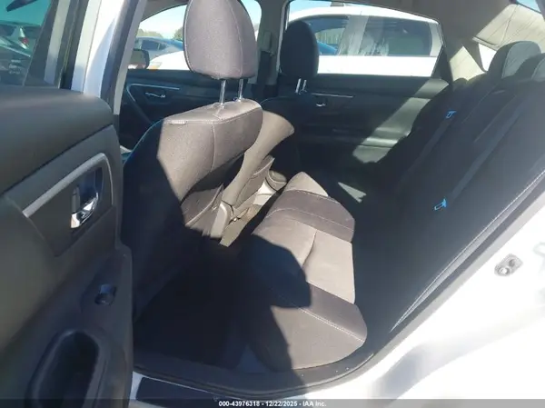1N4AL3AP1HC161563 2017 NISSAN ALTIMA - Image 8
