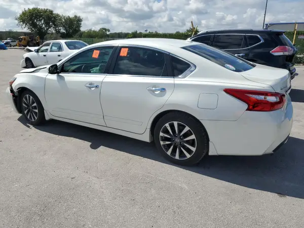 1N4AL3AP1HC163796 2017 NISSAN ALTIMA - Image 2