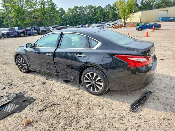 1N4AL3AP1HC166990 2017 NISSAN ALTIMA - Image 2