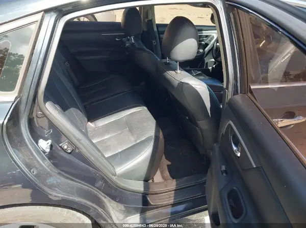 1N4AL3AP1HC170246 2017 NISSAN ALTIMA - Image 8