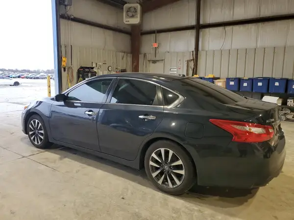 1N4AL3AP1HC170313 2017 NISSAN ALTIMA - Image 2