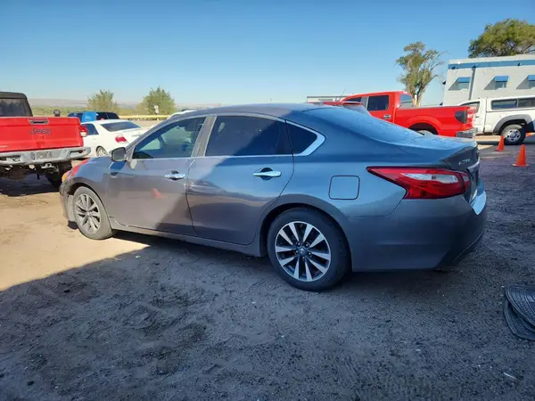 1N4AL3AP1HC170490 2017 NISSAN ALTIMA - Image 2