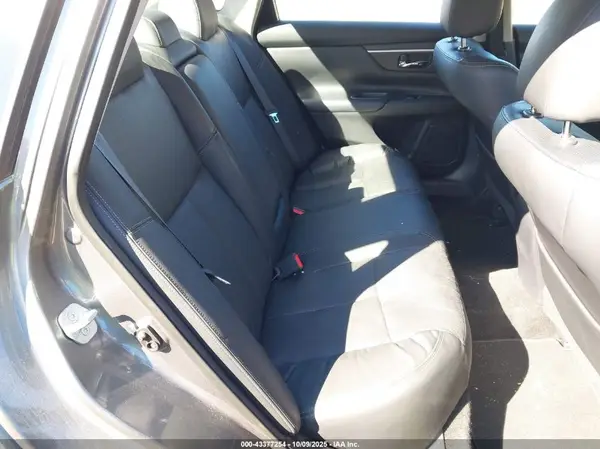 1N4AL3AP1HC171266 2017 NISSAN ALTIMA - Image 8